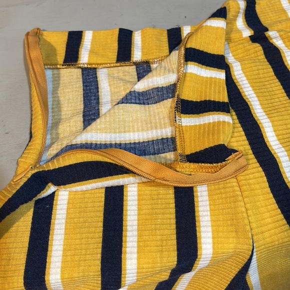 2 piece set - Picture 11 of 12